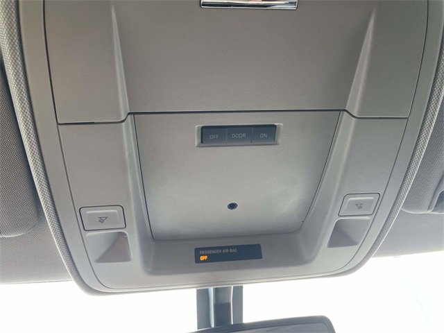 Used 2018 Chevrolet Silverado 1500 LT w/ All Star Edition image 28