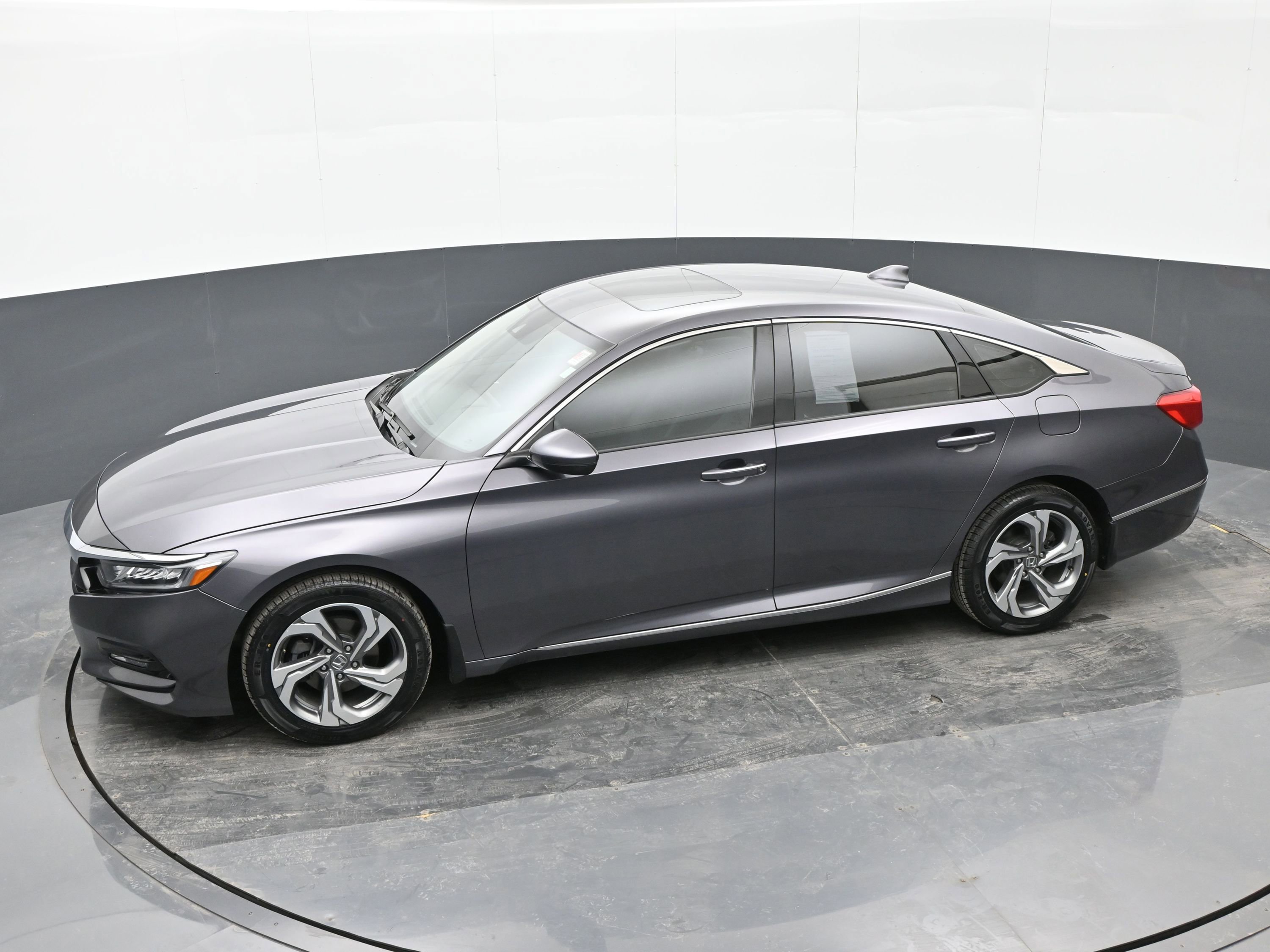 Used 2019 Honda Accord EX-L image 32