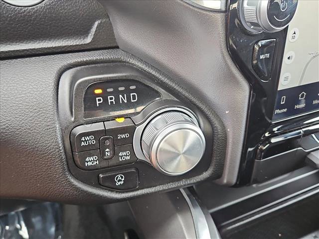 Used 2023 RAM 1500 Laramie AWD/4WD image 11