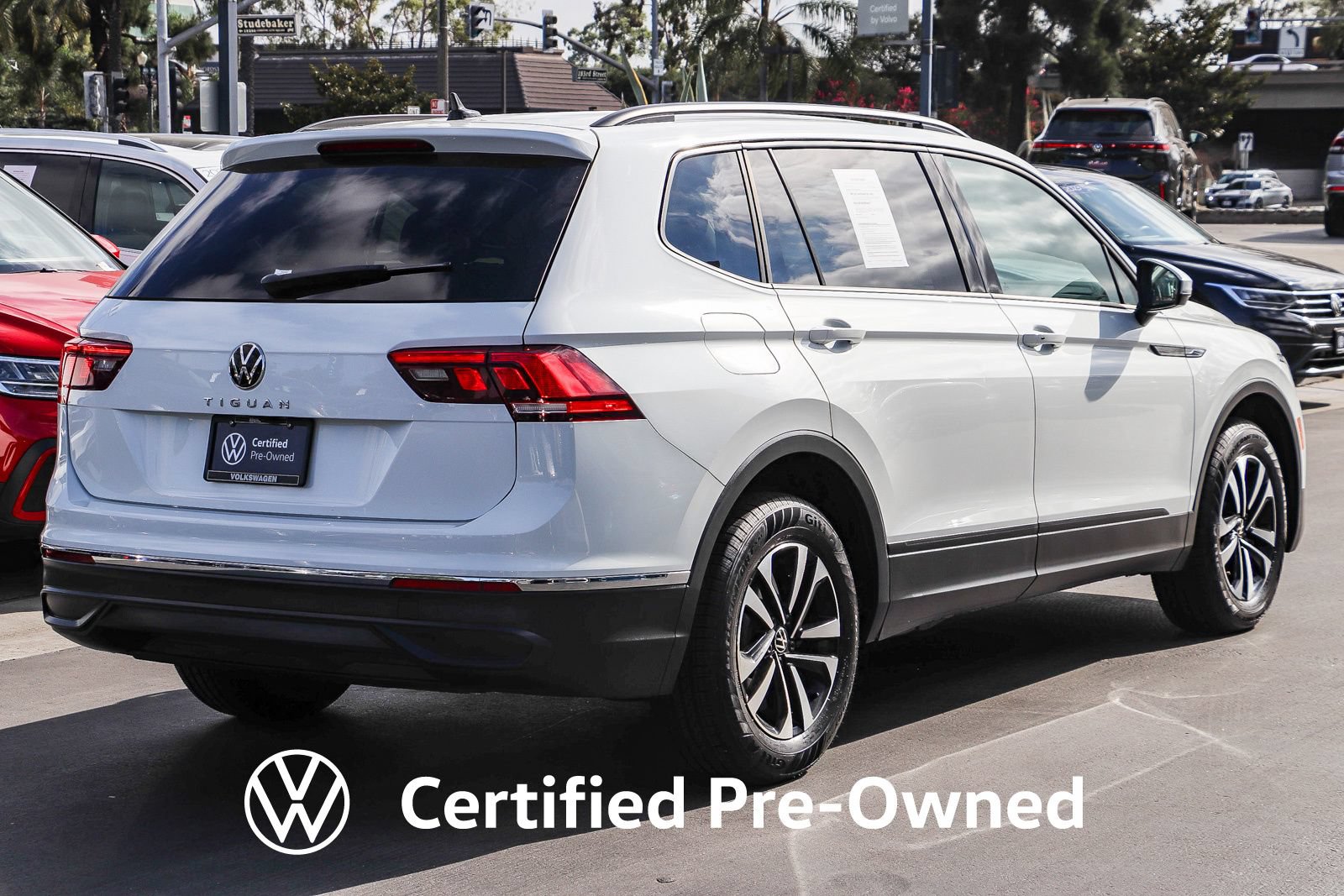 Used 2024 Volkswagen Tiguan S FWD image 7