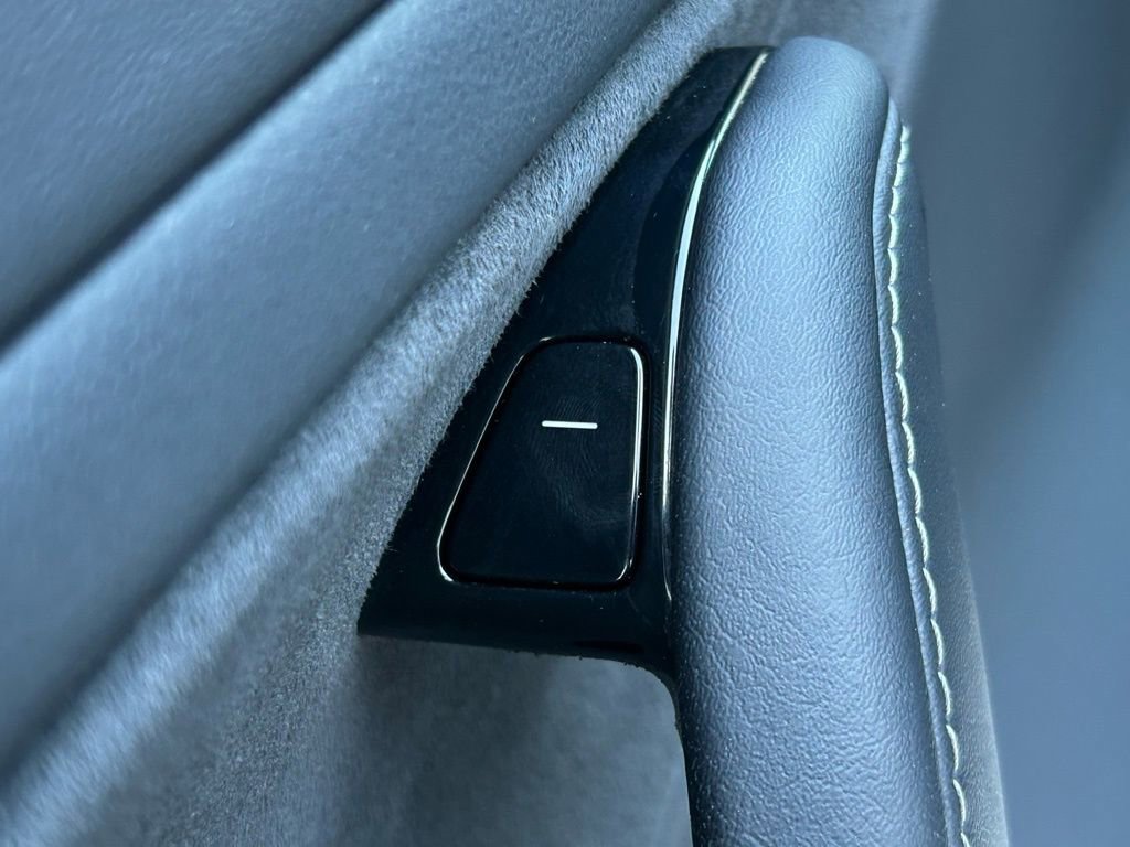 Used 2018 Tesla Model 3 image 21