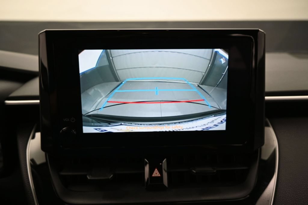 Used 2024 Toyota Corolla LE FWD image 19