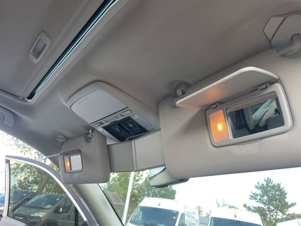 Used 2024 Subaru Forester Premium image 43