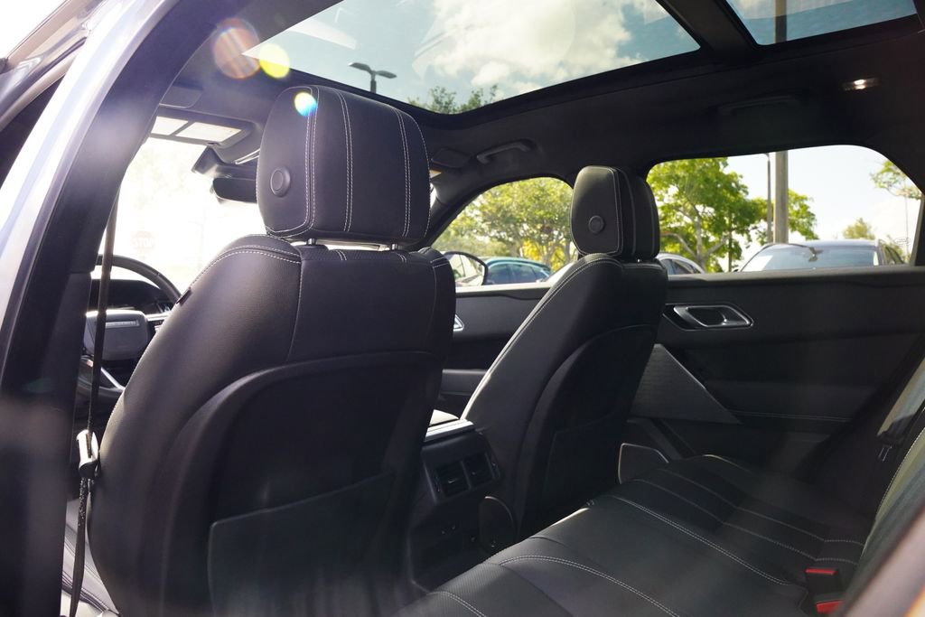 Used 2021 Land Rover Range Rover Velar R-Dynamic S AWD/4WD image 16