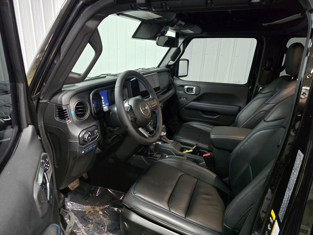 Used 2024 Jeep Wrangler Unlimited Rubicon 4xe w/ Convenience Group image 17