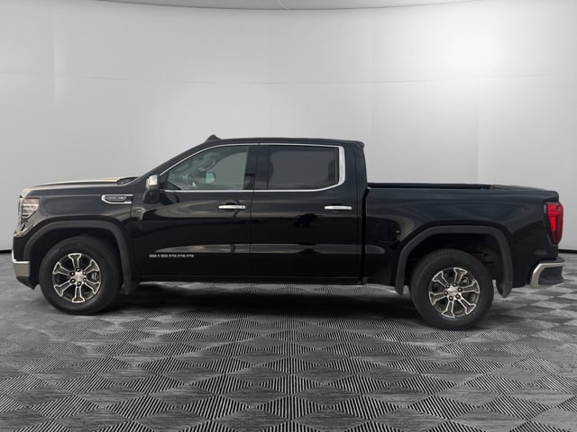 Used 2025 GMC Sierra 1500 SLT RWD image 2