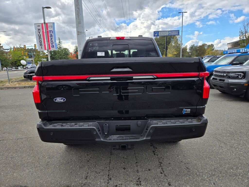 New 2025 Ford F150 Lightning Platinum AWD/4WD image 6