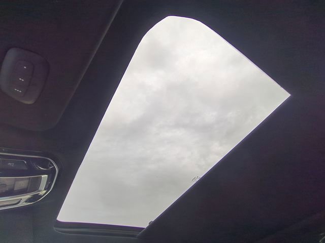 New 2026 Jeep Grand Wagoneer Summit image 34