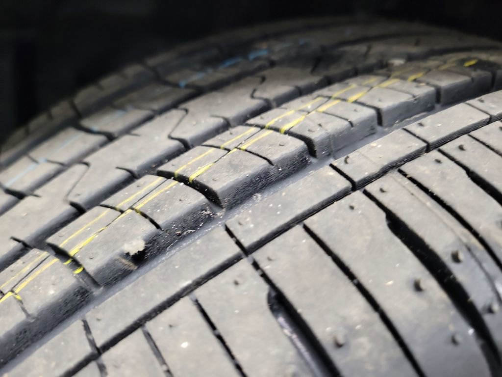 Used 2014 Toyota Corolla LE image 11