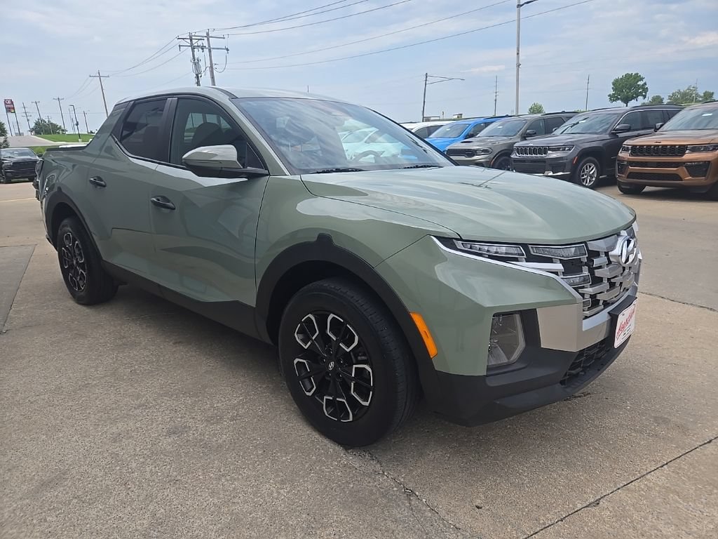 Used 2024 Hyundai Santa Cruz SEL AWD/4WD image 16
