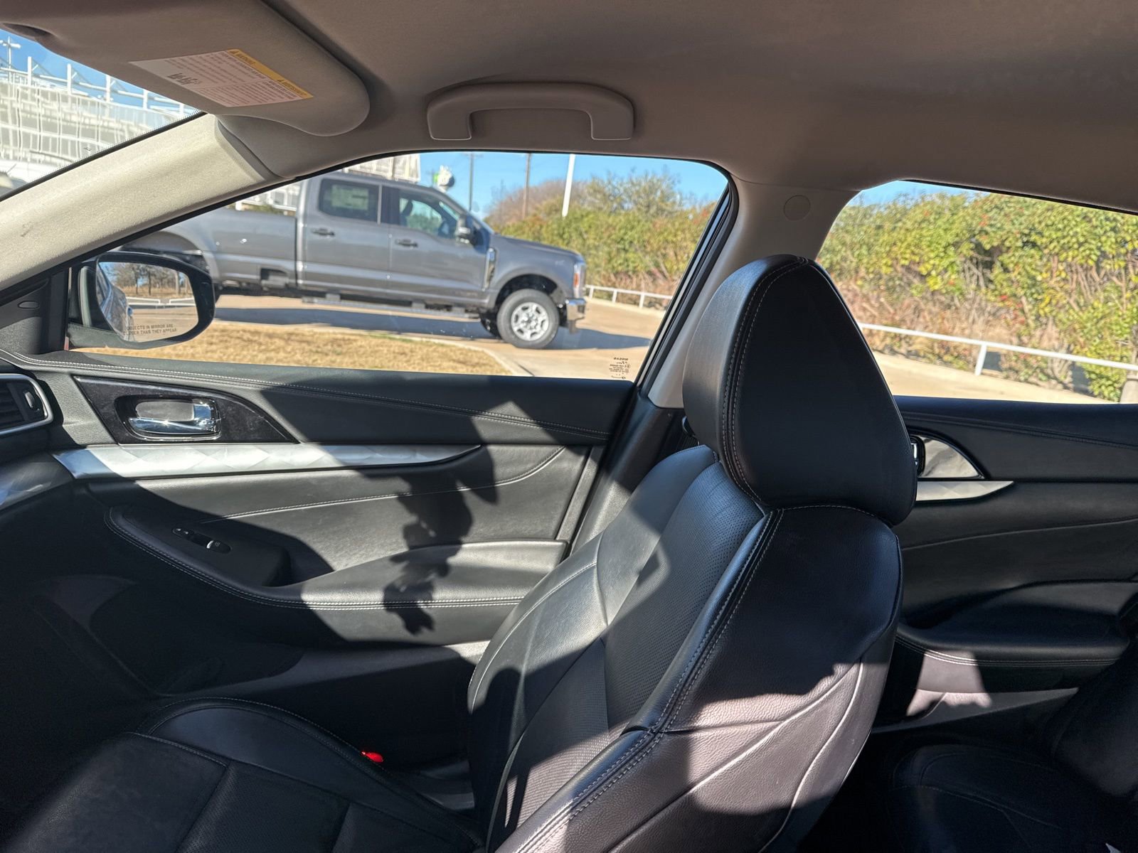 Used 2022 Nissan Maxima SV w/ Floor Mat Group image 14