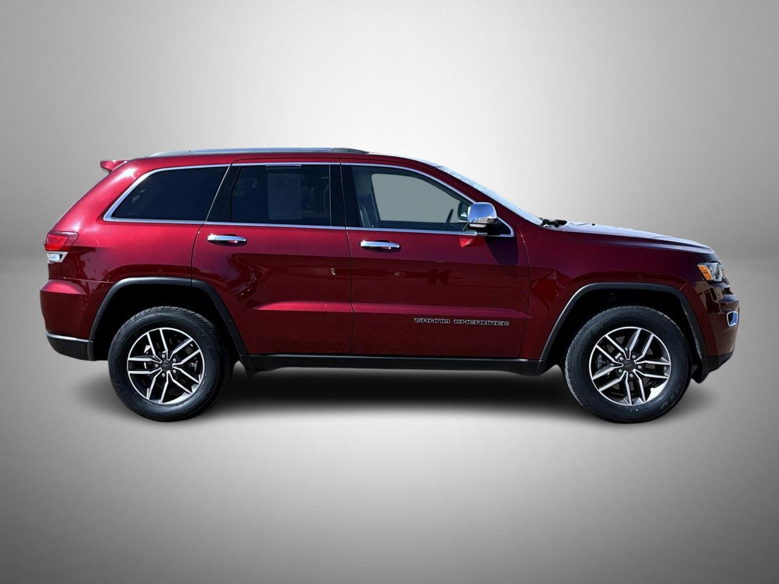 Used 2021 Jeep Grand Cherokee Limited AWD/4WD image 4