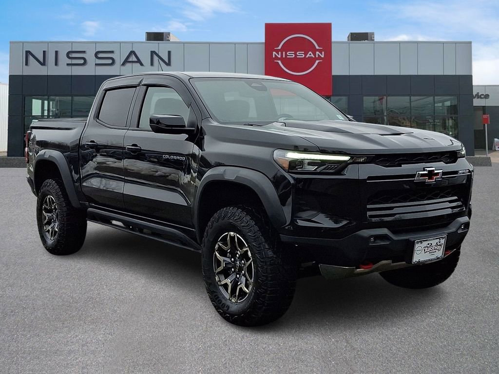 Used 2024 Chevrolet Colorado ZR2 w/ Safety Package image 1