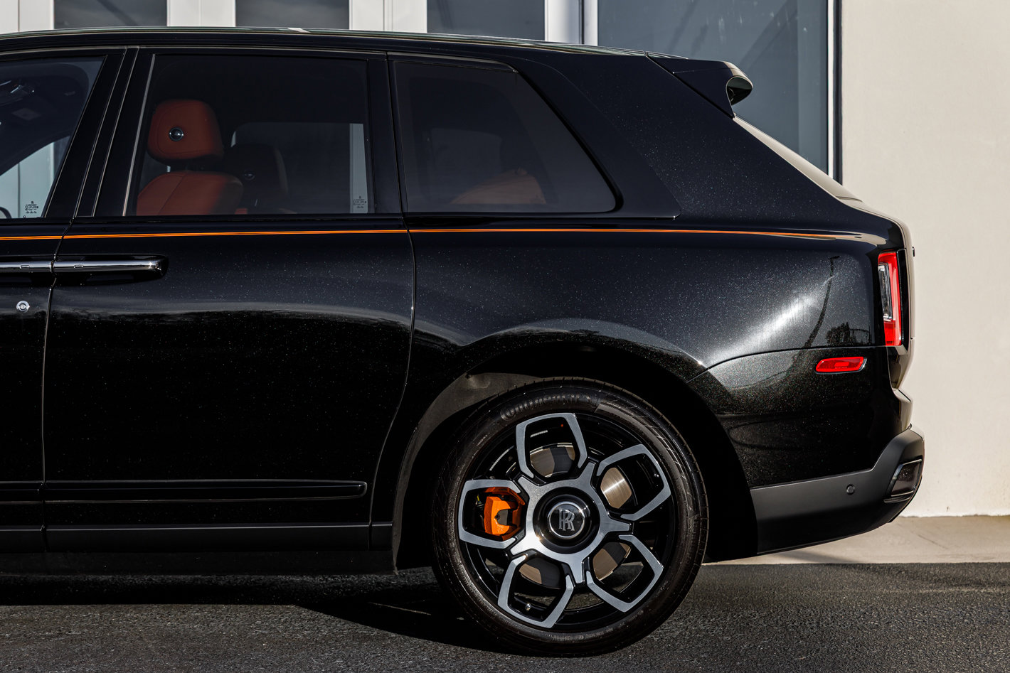 Certified 2024 Rolls-Royce Cullinan Black Badge w/ Driver's Package image 9