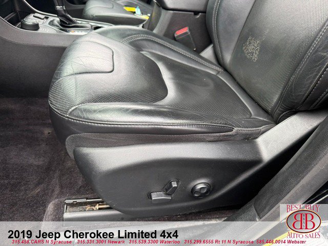 Used 2019 Jeep Cherokee Limited AWD/4WD image 21