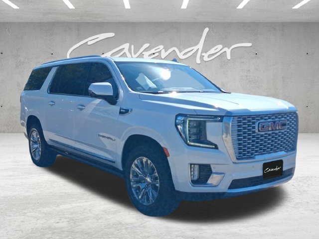 Used 2021 GMC Yukon XL Denali RWD image 2