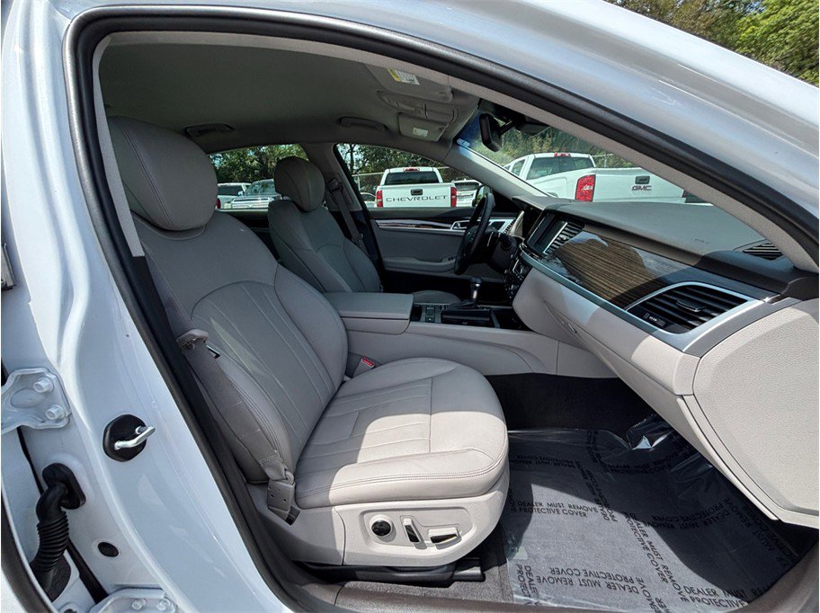 Used 2019 Genesis G80 3.8 RWD image 43