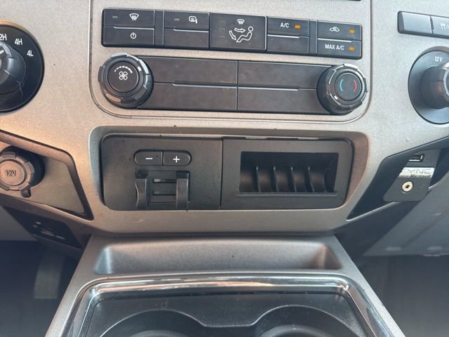 Used 2014 Ford F250 XLT w/ XLT Premium Package image 17