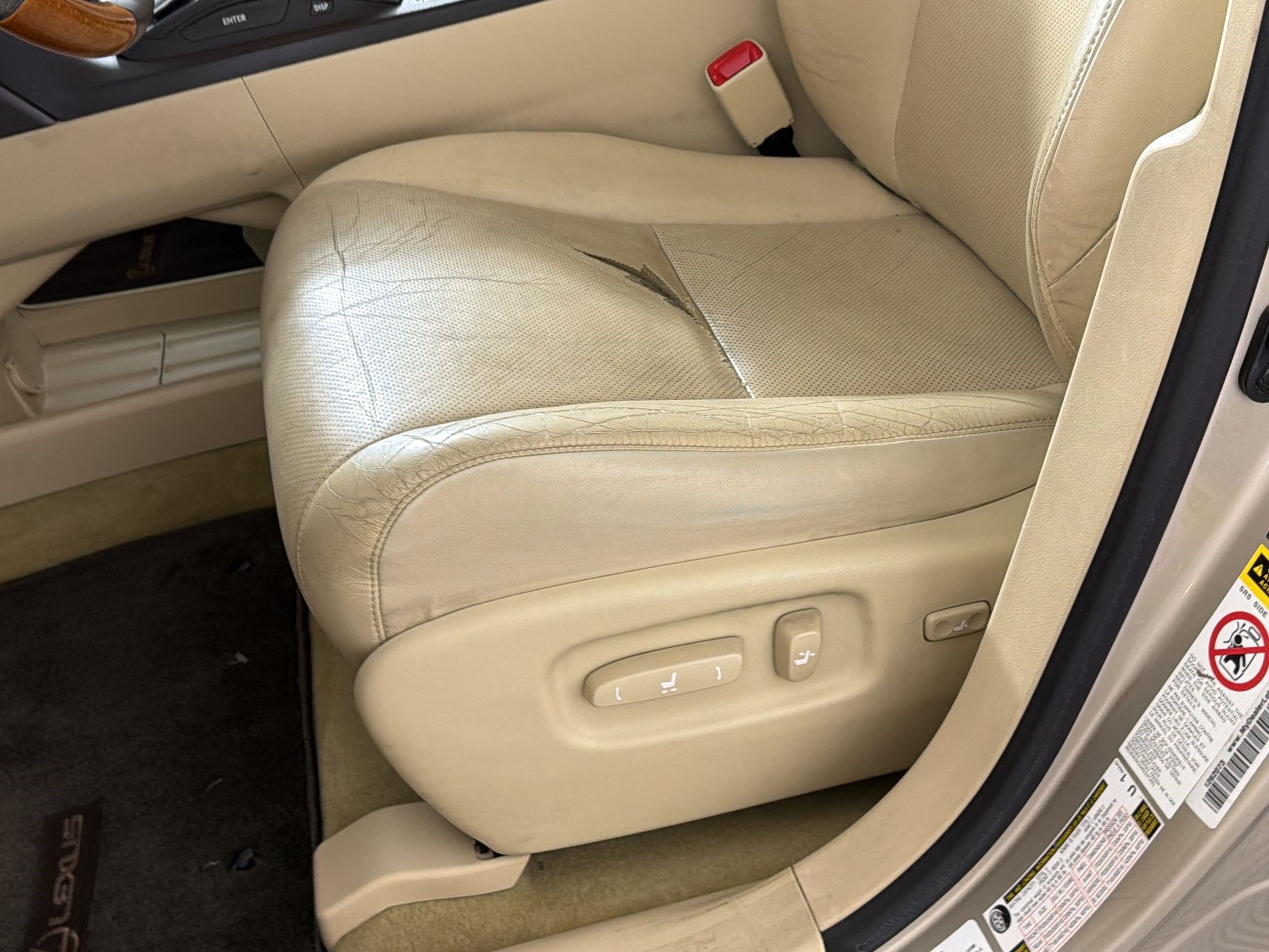 Used 2011 Lexus RX 450h AWD w/ Premium Pkg image 16