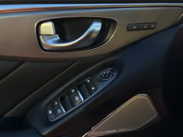 Used 2017 INFINITI Q50 Red Sport 400 image 9