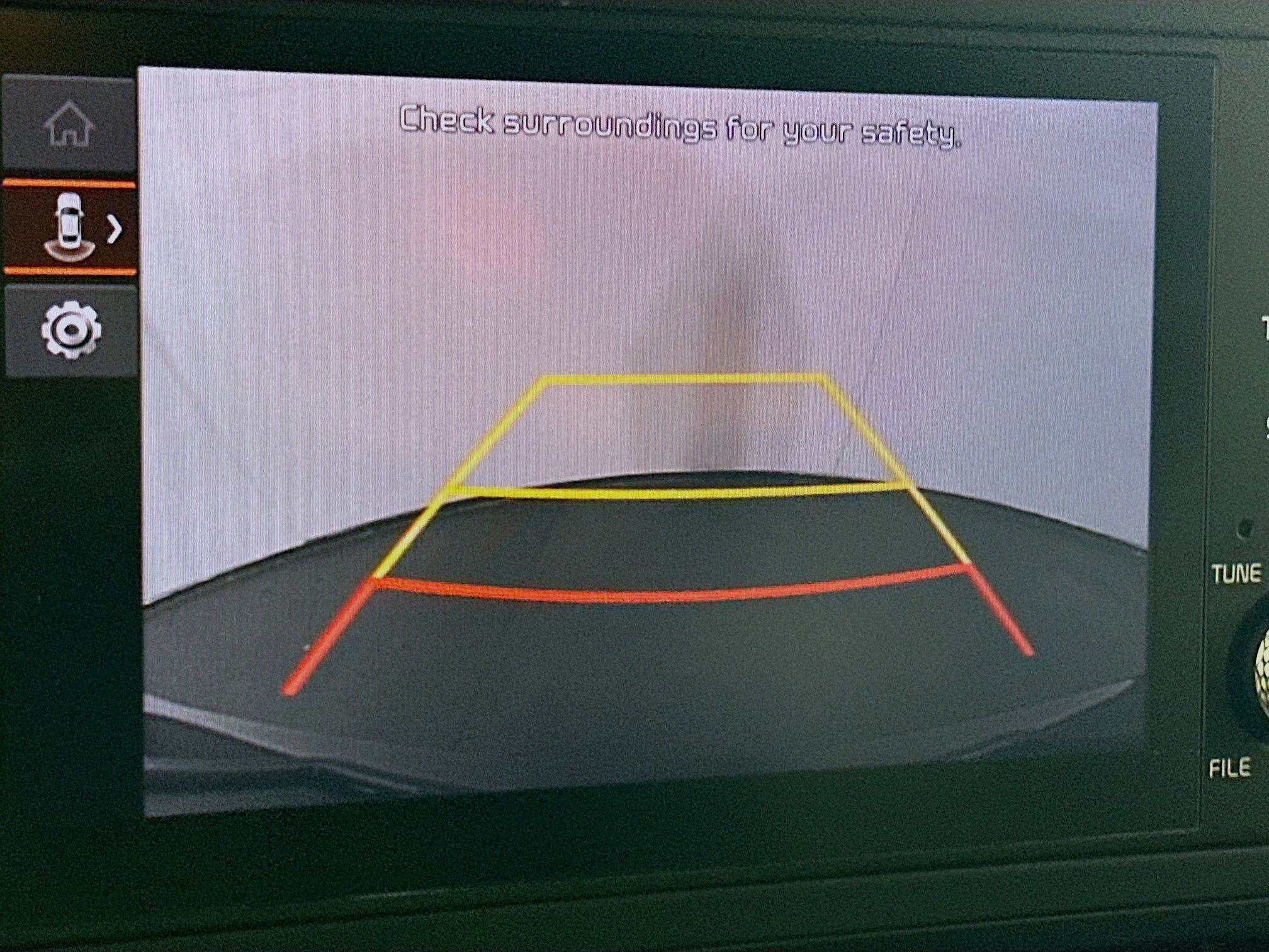 Used 2024 Kia Carnival LX image 22