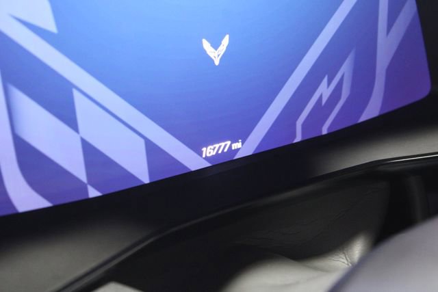 Used 2024 Chevrolet Corvette Stingray Preferred Conv w/ Z51 Performance Package image 9