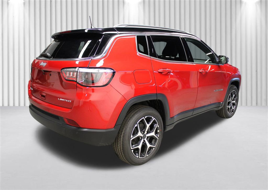 New 2026 Jeep Compass Limited image 3