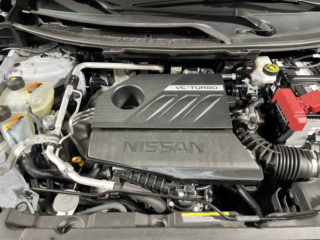 Used 2023 Nissan Rogue SV AWD/4WD image 12