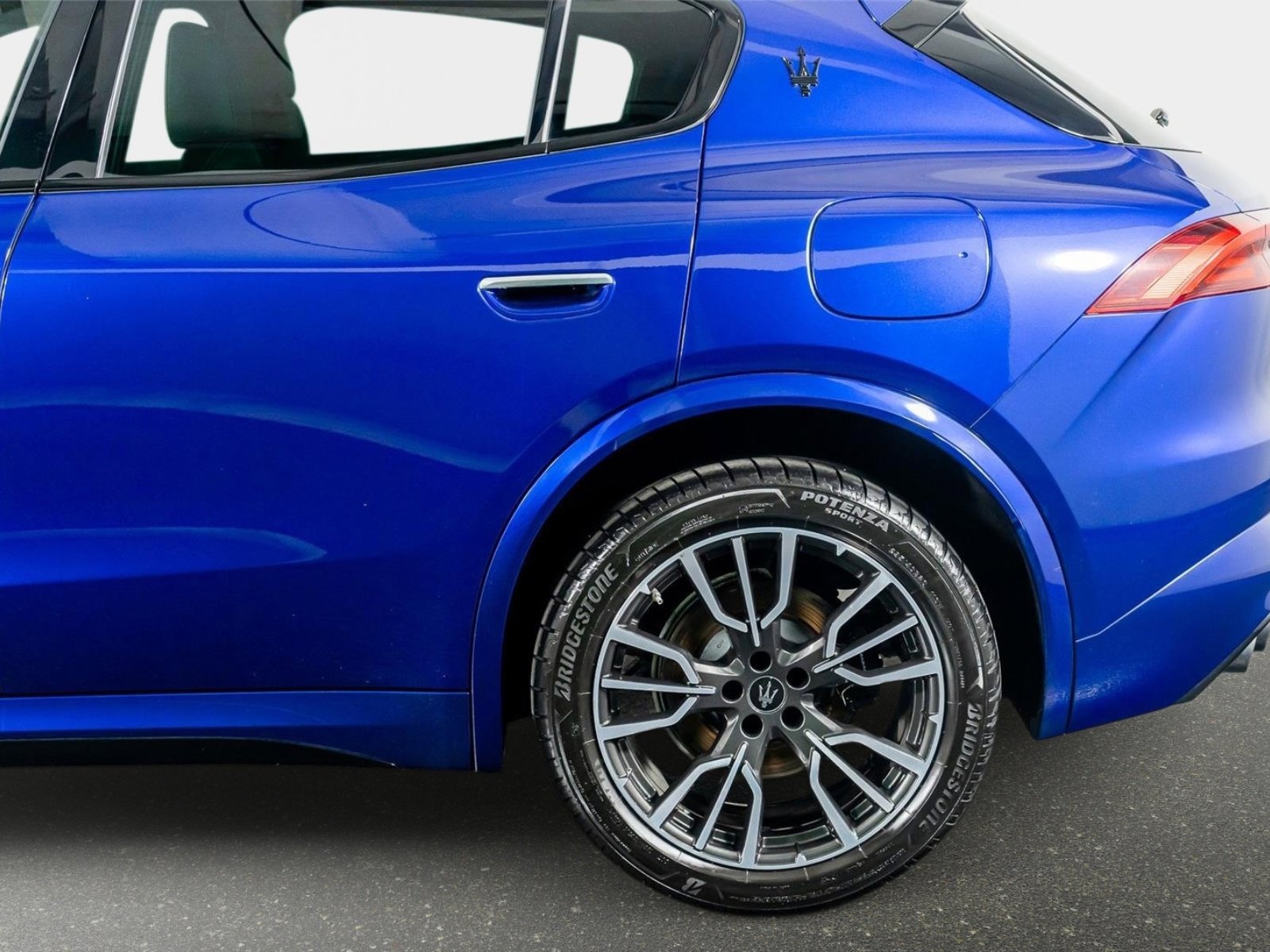 Used 2023 Maserati Grecale Modena image 15