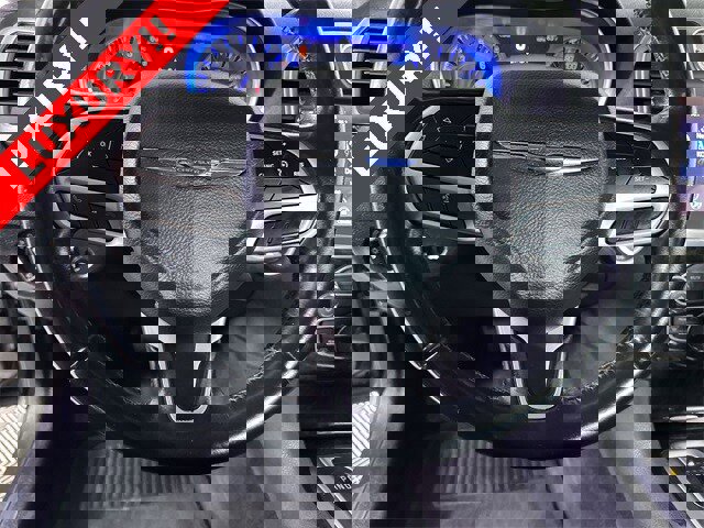 Used 2018 Chrysler 300 Limited image 11