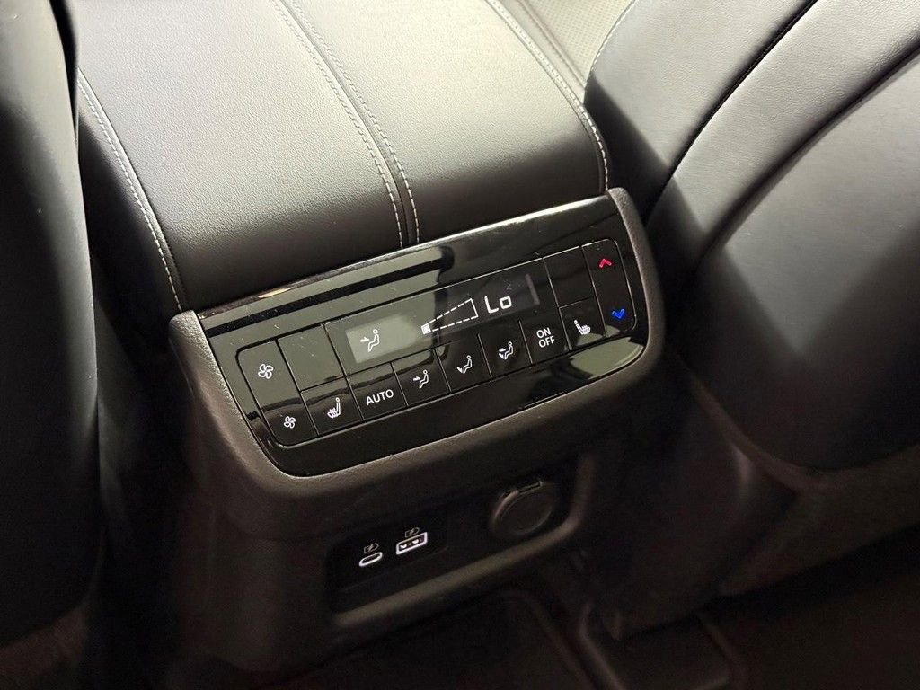 Used 2024 INFINITI QX60 Luxe image 28