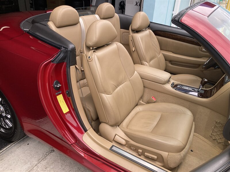 Used 2006 Lexus SC 430 Convertible RWD image 15