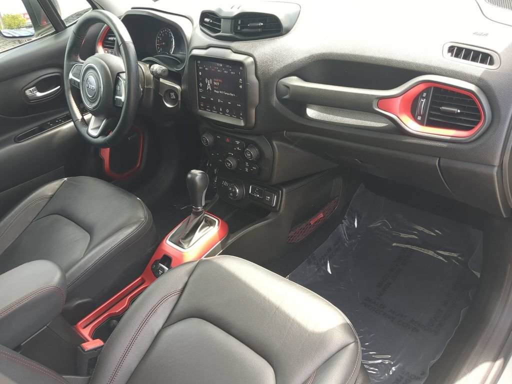 Used 2021 Jeep Renegade Trailhawk w/ Sun & Sound Group AWD/4WD image 12