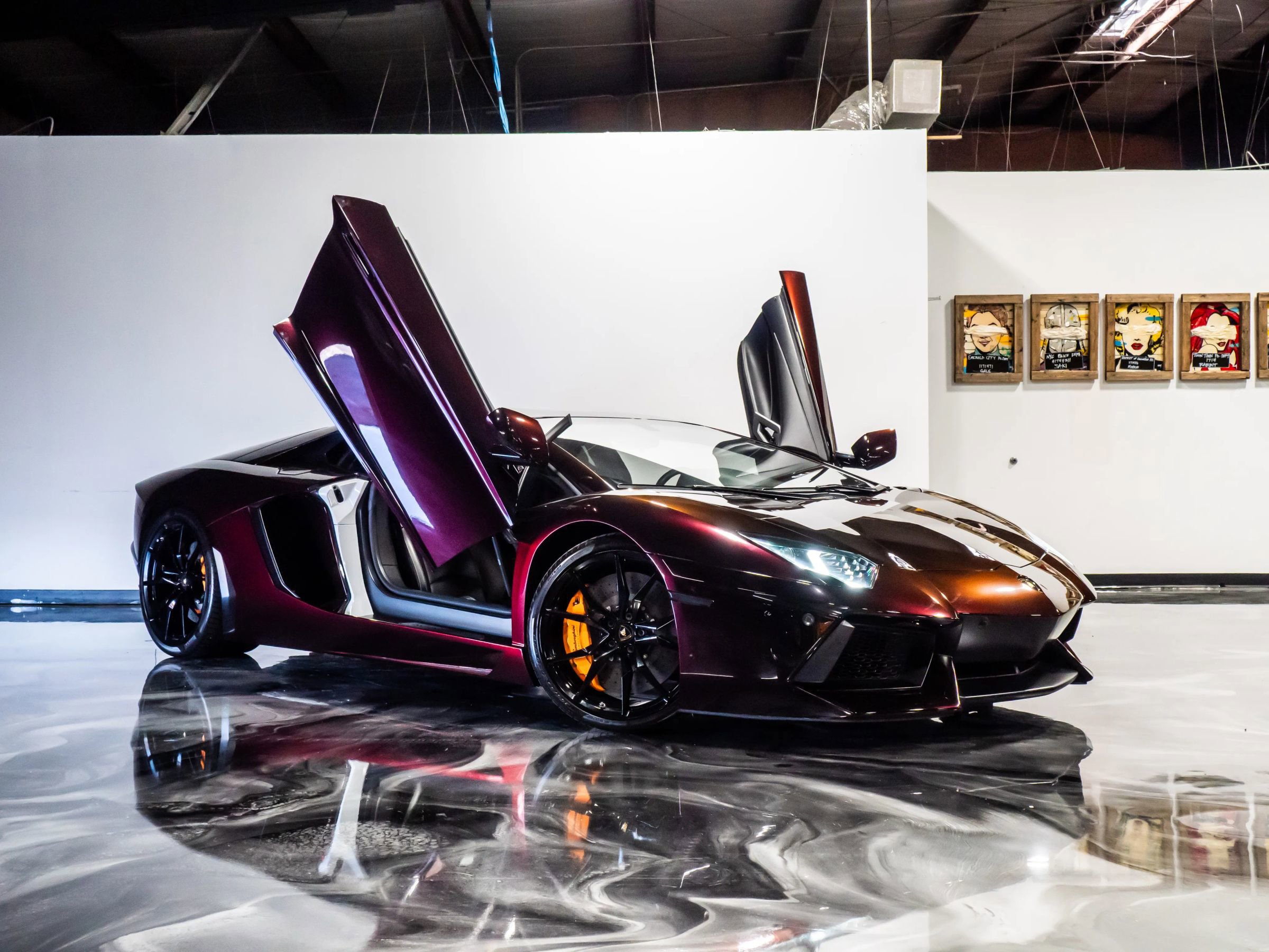 Used 2013 Lamborghini Aventador LP 700-4 image 2