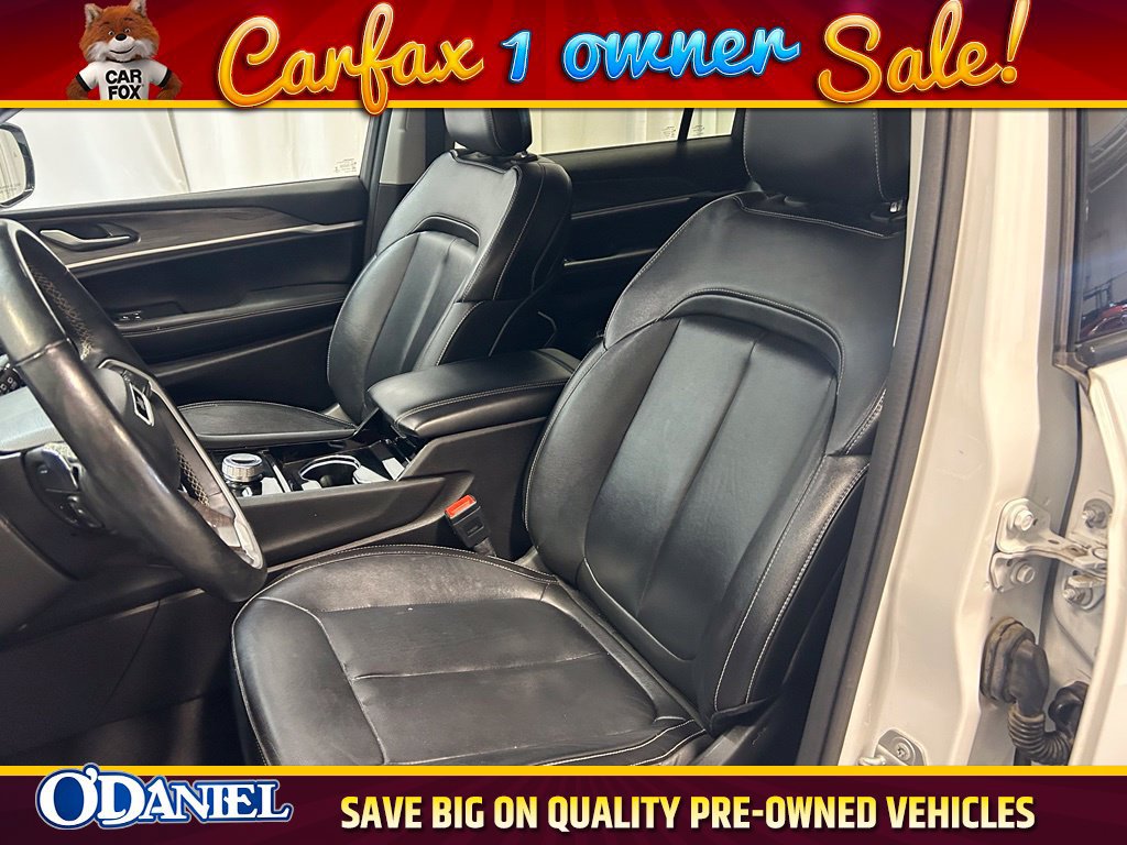 Used 2022 Jeep Grand Cherokee L Limited AWD/4WD image 26