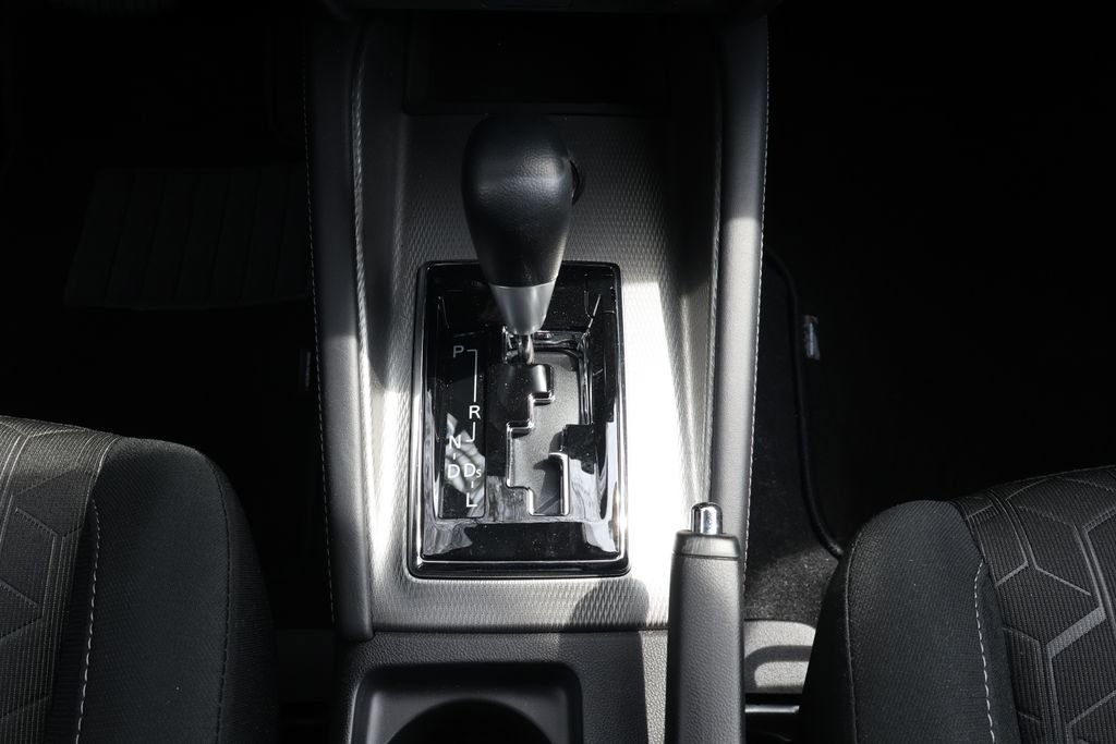 Used 2026 Mitsubishi Outlander Sport ES image 19