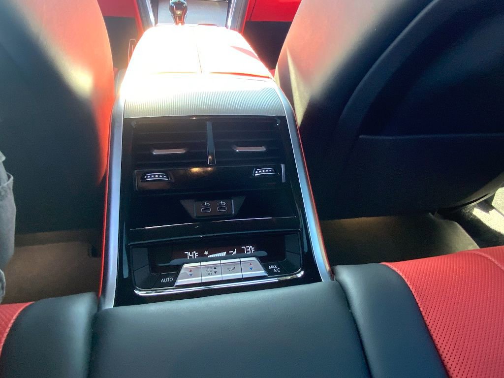 Used 2025 BMW 840i w/ M Sport Professional Package image 19