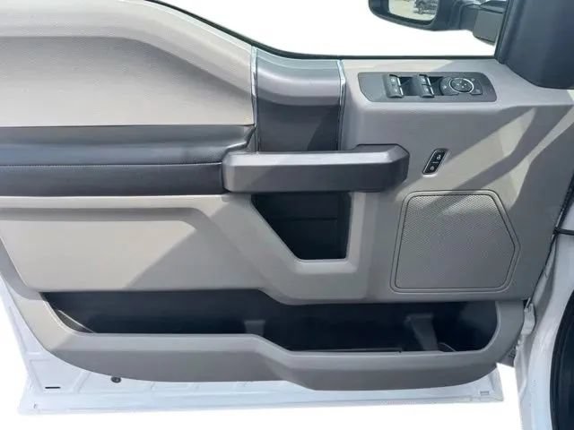 Used 2020 Ford F150 XLT w/ Equipment Group 302A Luxury AWD/4WD image 11
