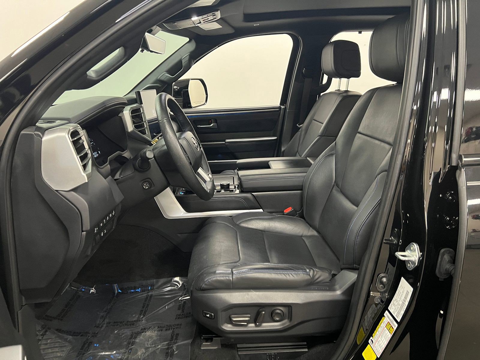 Used 2024 Toyota Tundra Platinum image 10