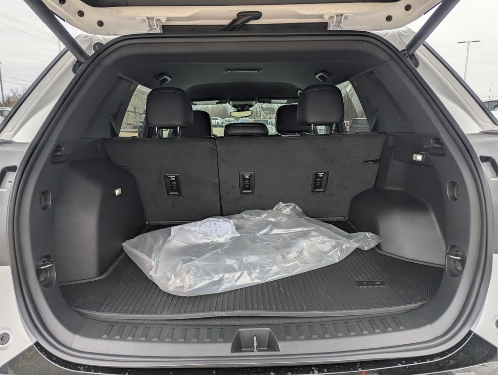 New 2026 GMC Terrain AT4 w/ Technology Package II image 15