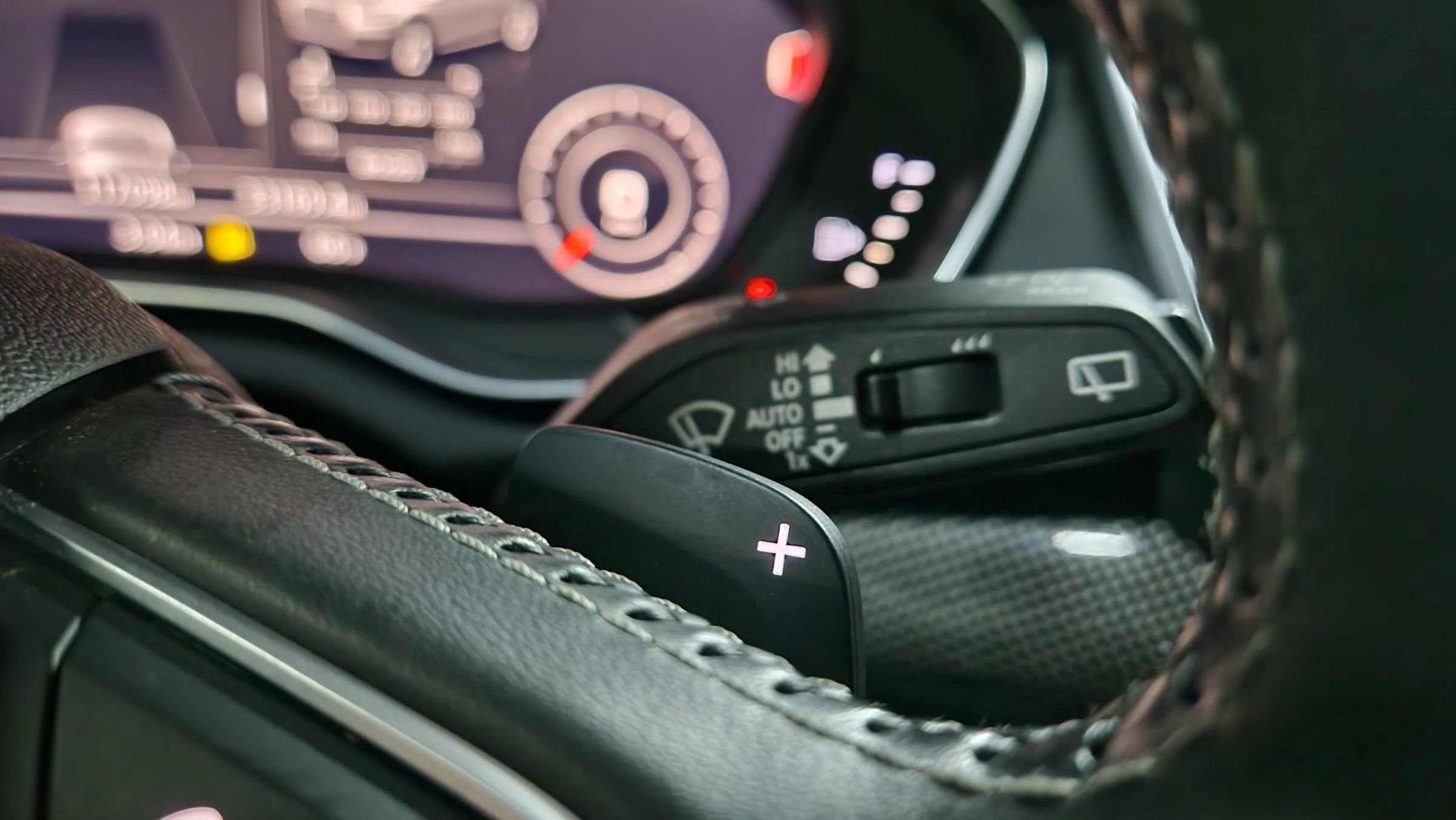 Used 2019 Audi SQ5 Prestige image 32