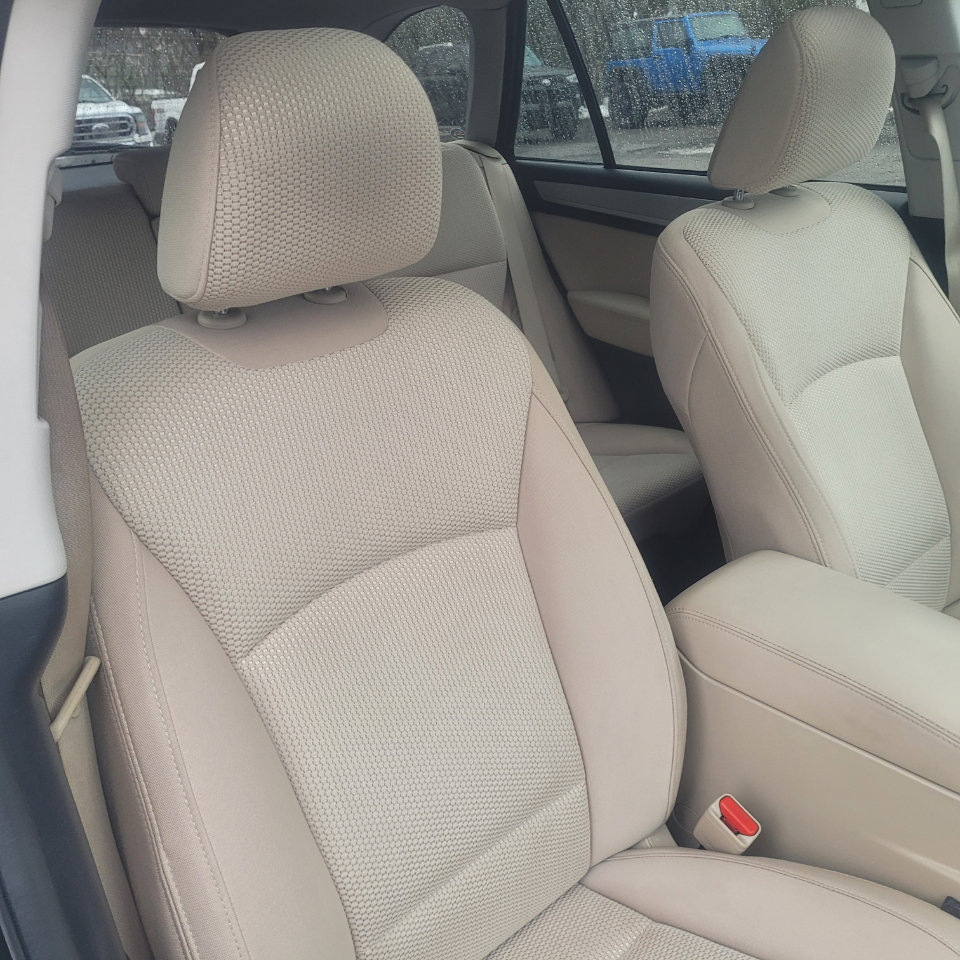 Used 2015 Subaru Outback 2.5i Premium image 28