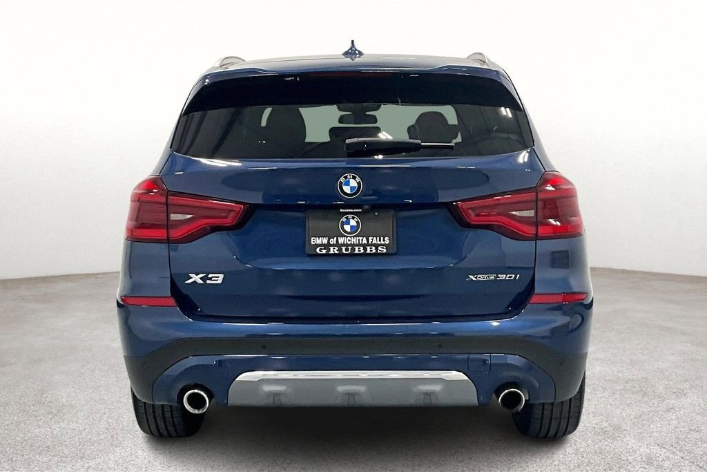 Used 2018 BMW X3 xDrive30i w/ Executive Package image 4