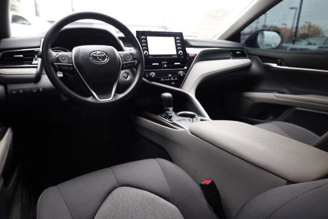 Used 2024 Toyota Camry LE image 29