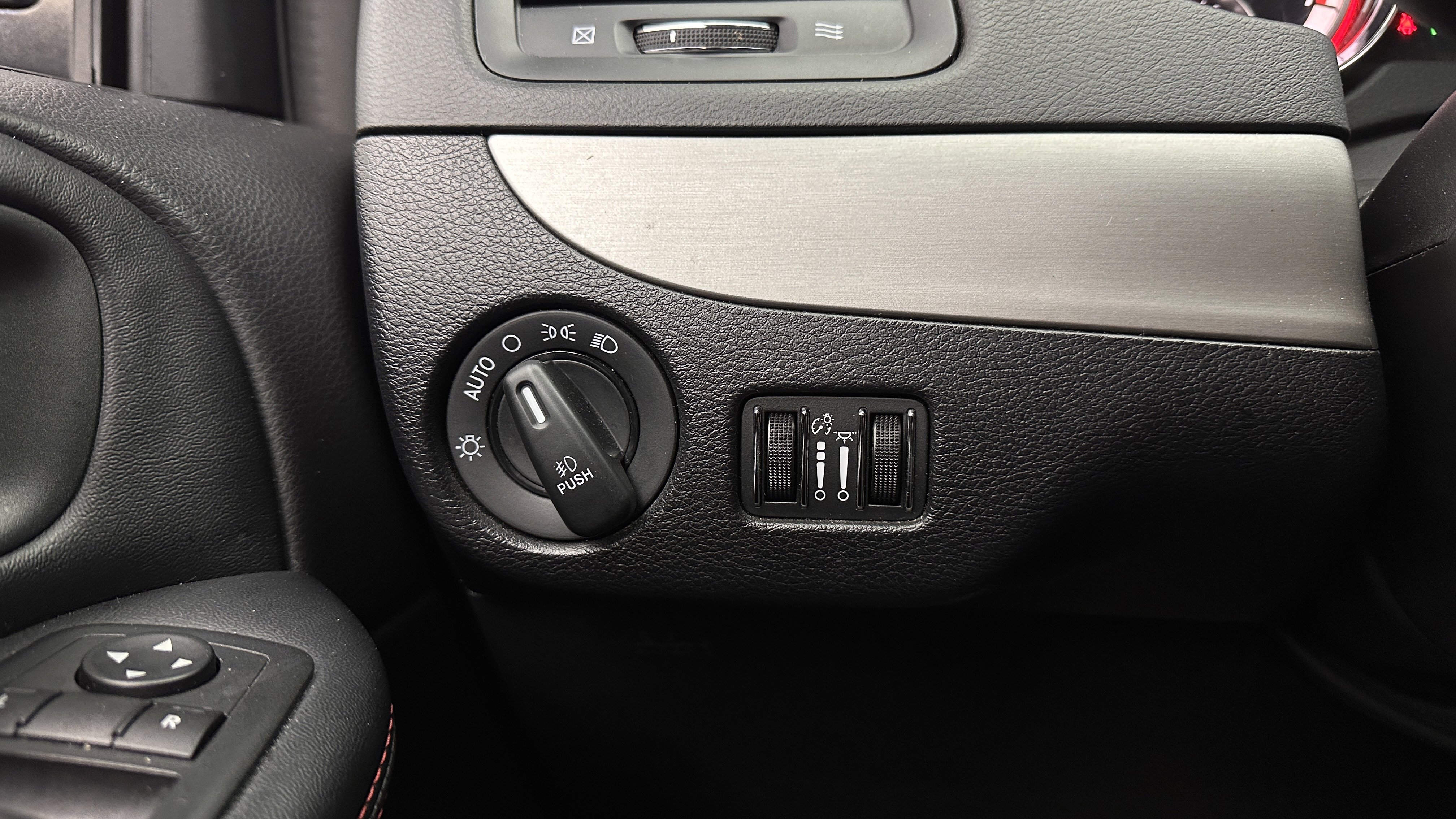 Used 2019 Dodge Grand Caravan GT image 30