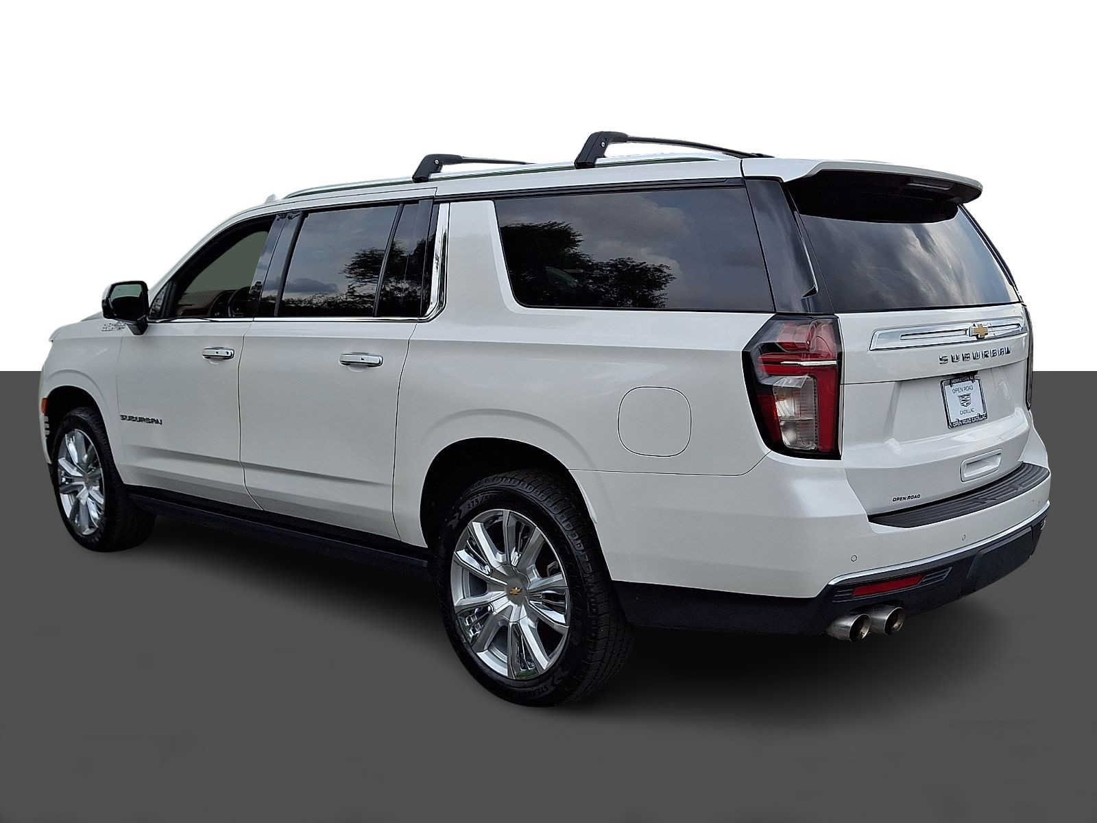 Used 2023 Chevrolet Suburban High Country w/ LPO, Illumination Package AWD/4WD image 4