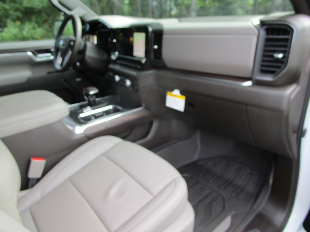 New 2026 GMC Sierra 1500 SLT w/ SLT Premium Plus Package AWD/4WD image 30