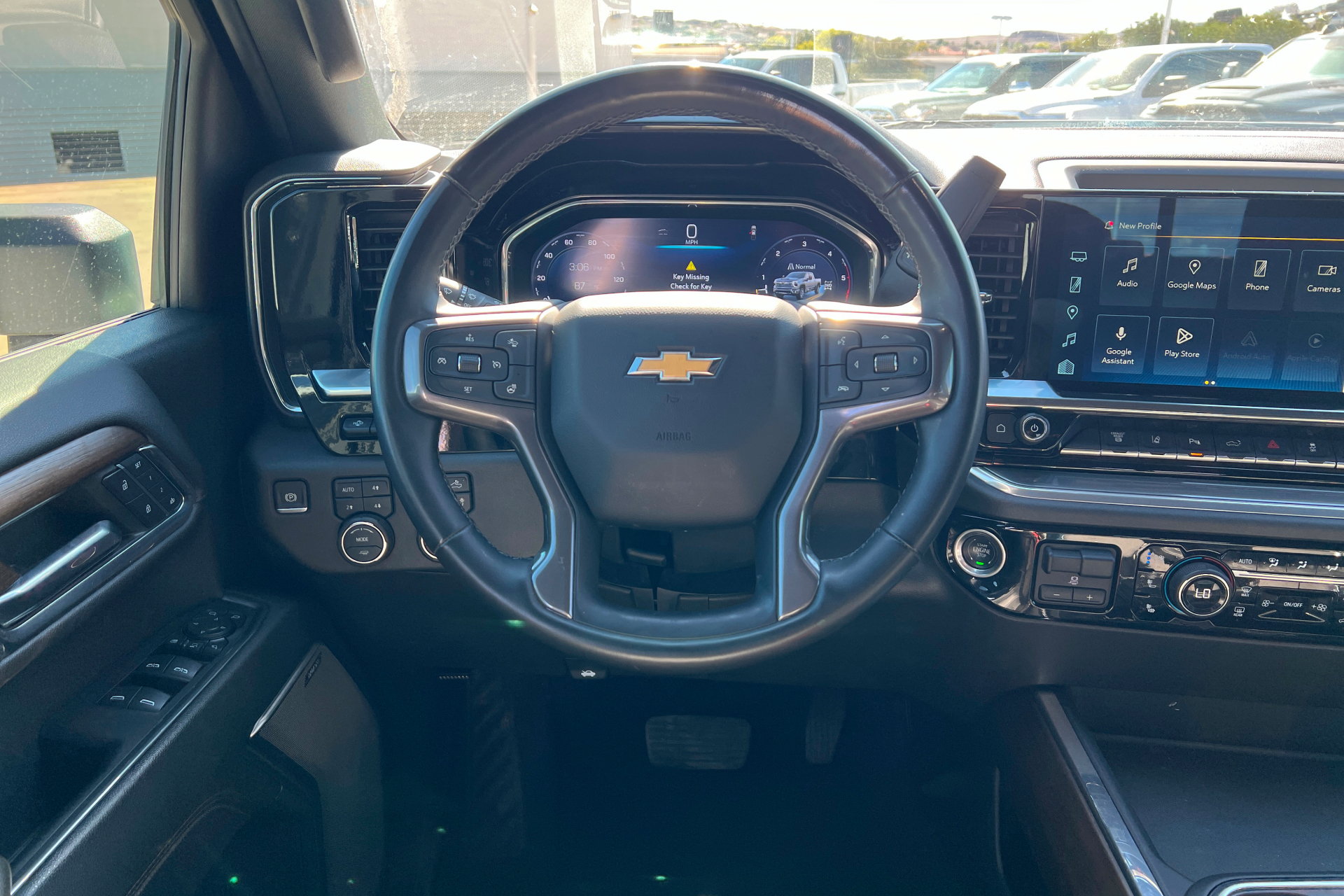Used 2024 Chevrolet Silverado 3500 High Country w/ High Country Premium Package AWD/4WD image 12
