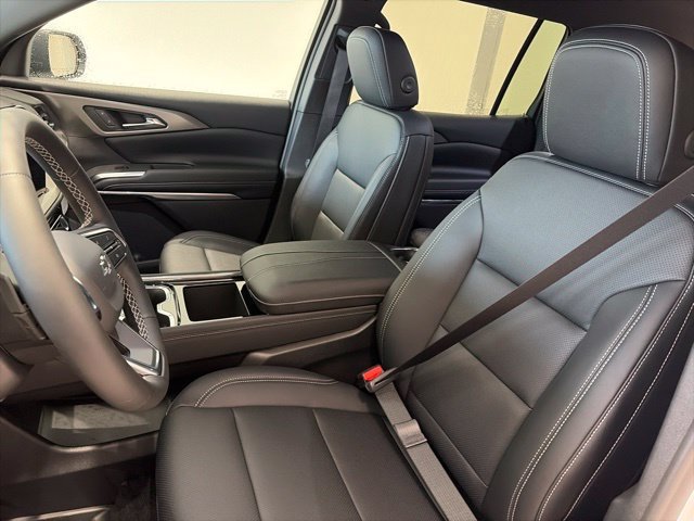 New 2027 Chevrolet Traverse LT AWD/4WD image 12