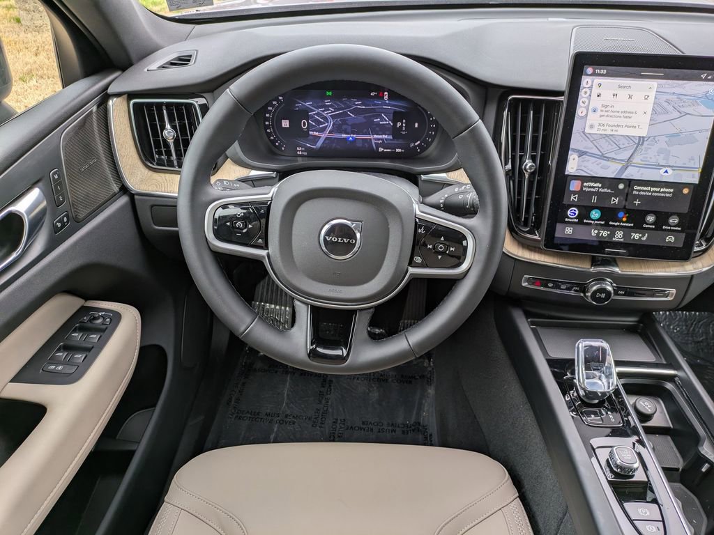New 2026 Volvo XC60 B5 Plus w/ Climate Package AWD/4WD image 15
